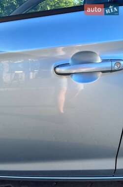 Хетчбек Hyundai i20 2008 в 
