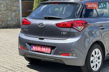 Хэтчбек Hyundai i20 2018 в 