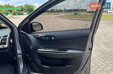 Хэтчбек Hyundai i20 2009 в 