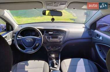 Хэтчбек Hyundai i20 2016 в 
