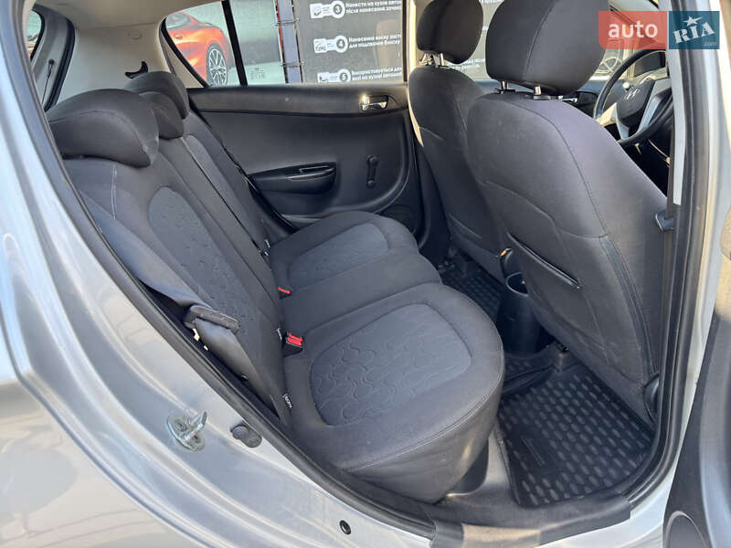 Хетчбек Hyundai i20 2012 в Черкасах
