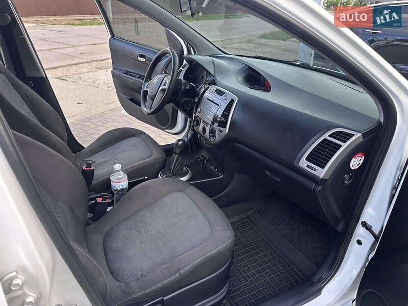 Хэтчбек Hyundai i20 2010 в Килии
