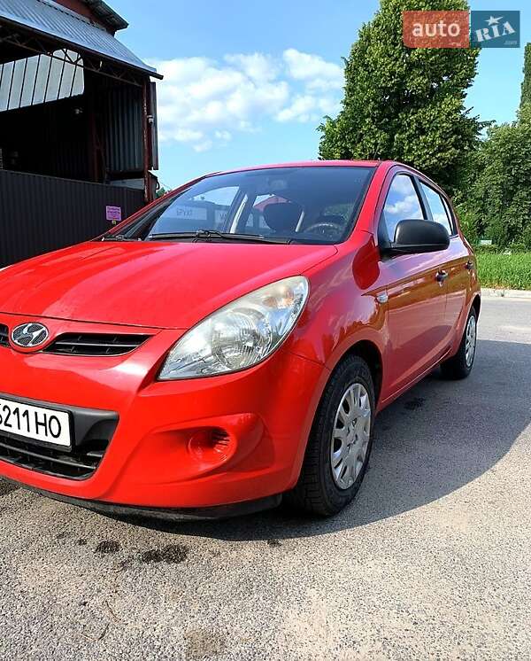 Hyundai i20 2011