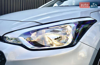 Хэтчбек Hyundai i20 2016 в 