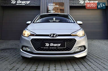 Хэтчбек Hyundai i20 2016 в 