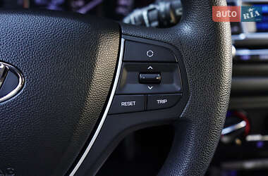 Хэтчбек Hyundai i20 2016 в 