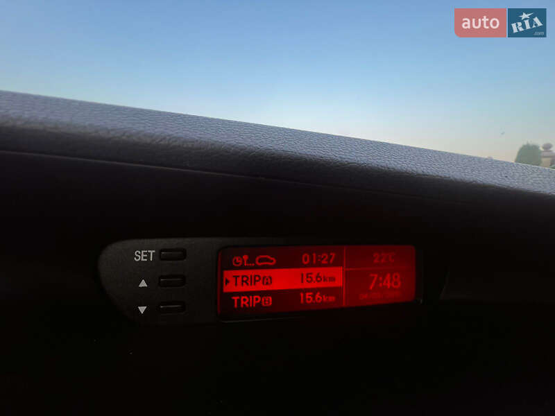 Хэтчбек Hyundai i20 2009 в Черновцах