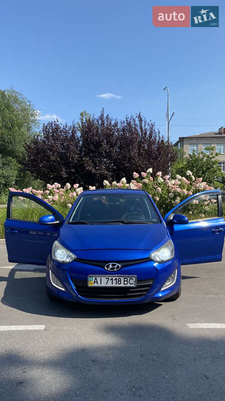 Хэтчбек Hyundai i20 2013 в Кременчуге