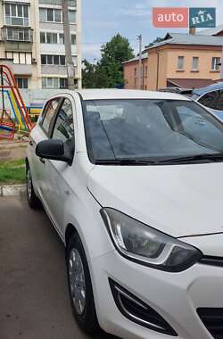 Хэтчбек Hyundai i20 2013 в 