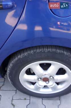 Хэтчбек Hyundai i20 2011 в 