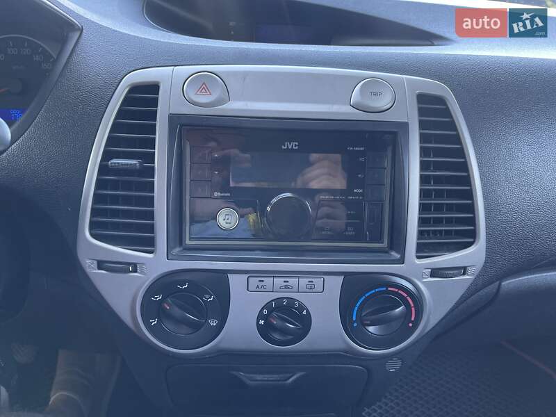 Хэтчбек Hyundai i20 2011 в Николаеве