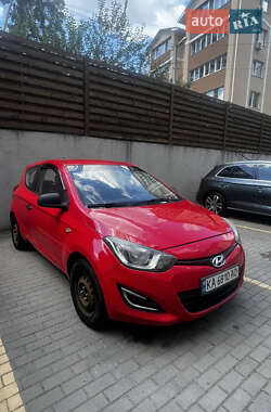 Хэтчбек Hyundai i20 2014 в 