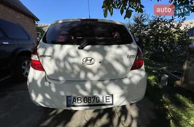 Хэтчбек Hyundai i20 2011 в Виннице