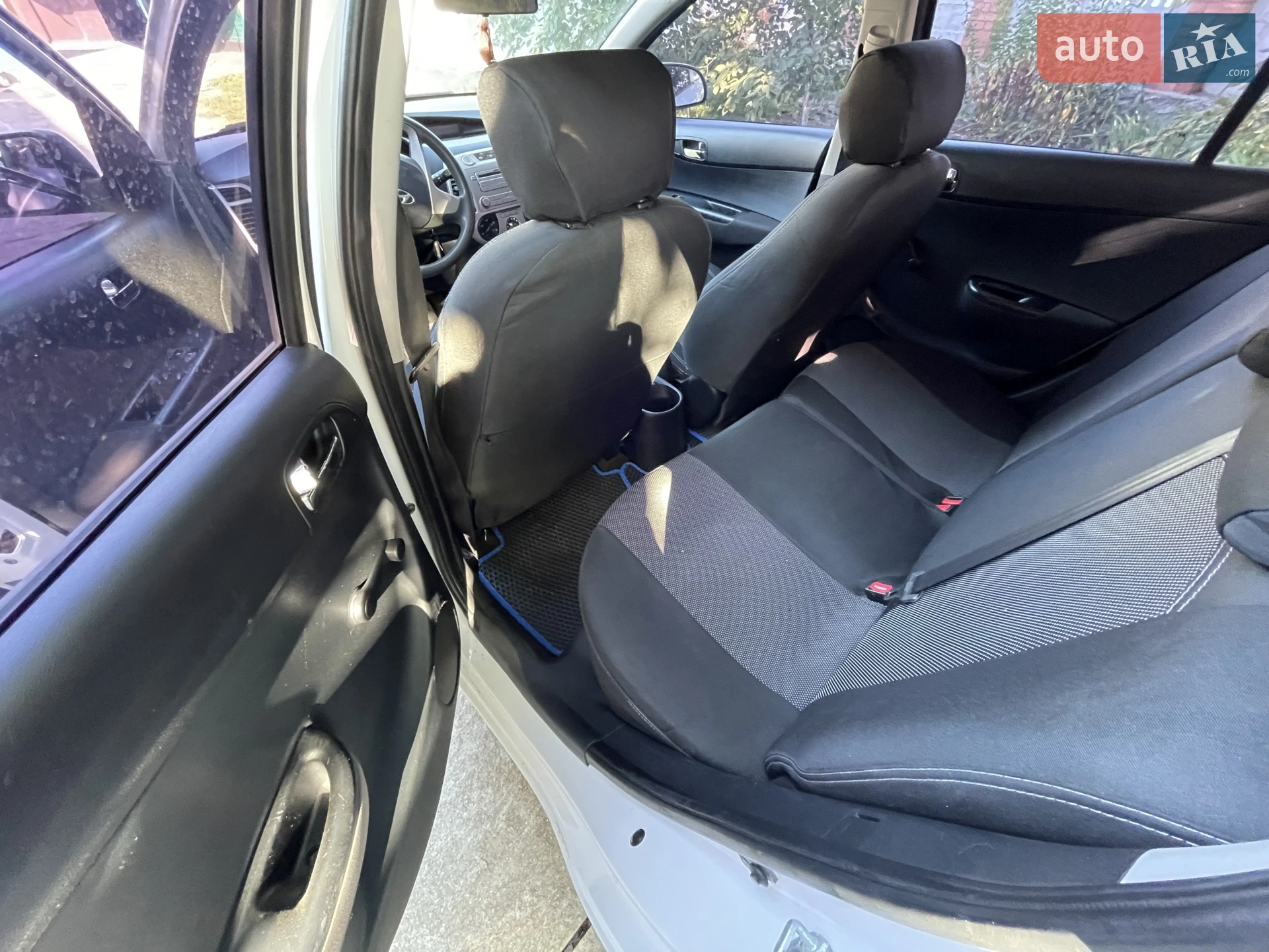 2011 Hyundai i20 - мініатюра 8