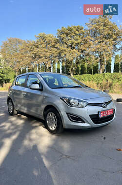 Хетчбек Hyundai i20 2014 в Луцьку