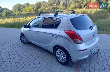 Хэтчбек Hyundai i20 2013 в 