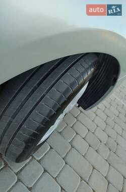 Хэтчбек Hyundai i20 2013 в 