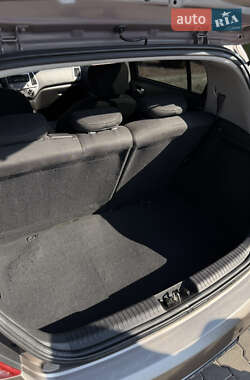 Хэтчбек Hyundai i20 2012 в 