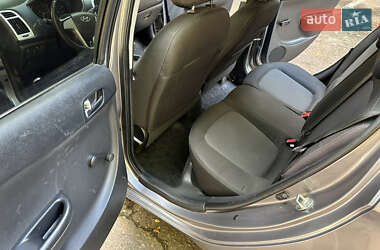 Хэтчбек Hyundai i20 2014 в 