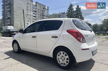 Хэтчбек Hyundai i20 2014 в 