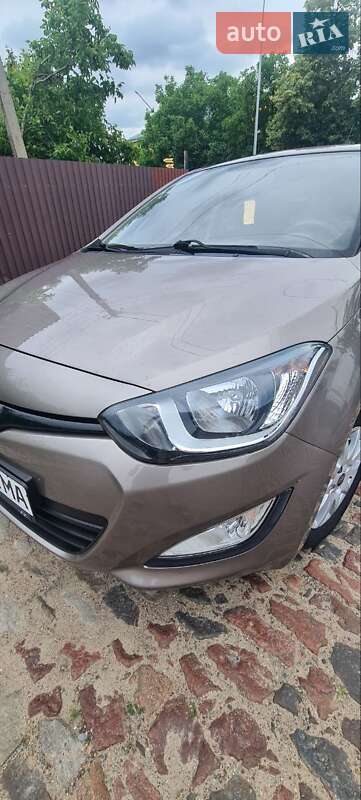 Хетчбек Hyundai i20 2012 в Могилів-Подільському