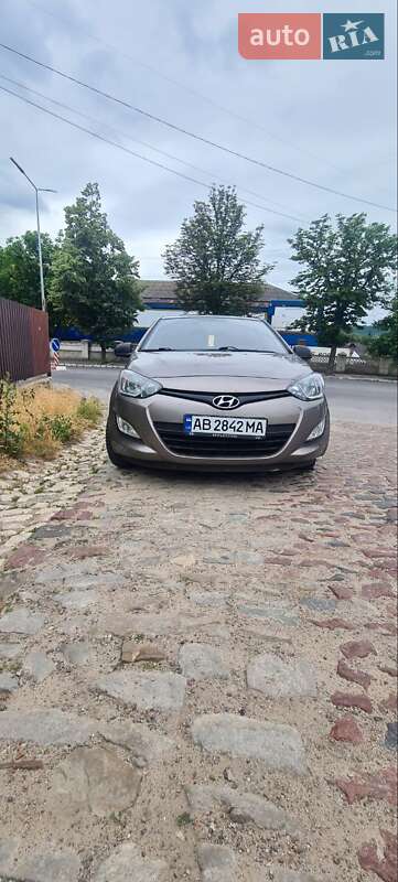 Хетчбек Hyundai i20 2012 в Могилів-Подільському