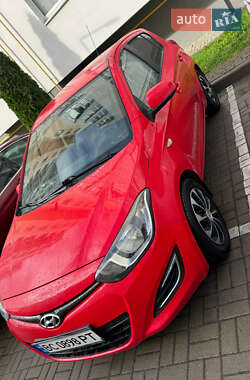 Хэтчбек Hyundai i20 2014 в 