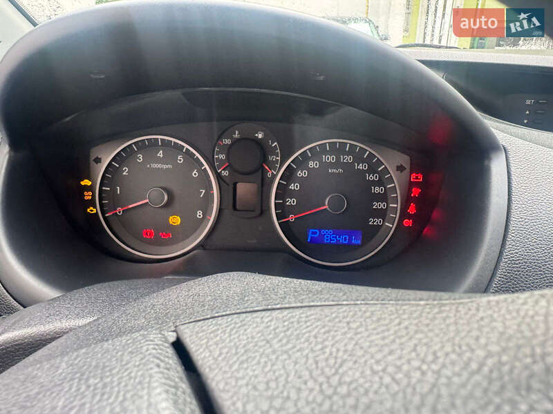 Хэтчбек Hyundai i20 2014 в Львове