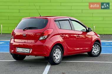 Хэтчбек Hyundai i20 2014 в 
