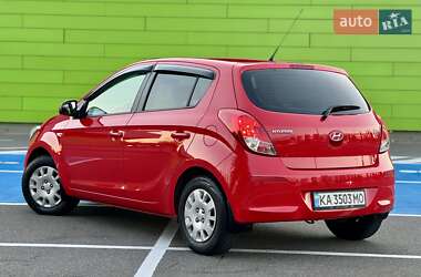 Хэтчбек Hyundai i20 2014 в 