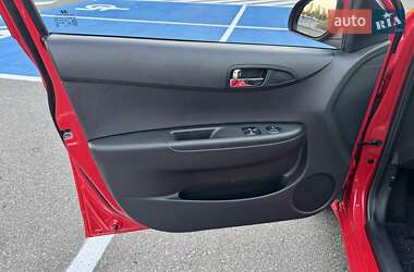 Хэтчбек Hyundai i20 2014 в 