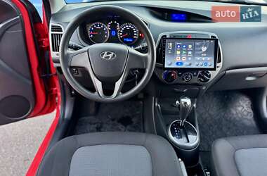 Хэтчбек Hyundai i20 2014 в 