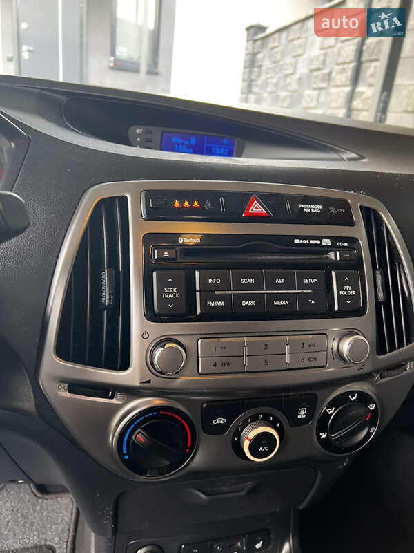 Хэтчбек Hyundai i20 2013 в Ровно