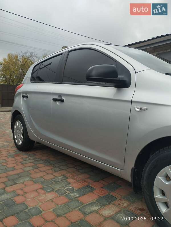 Хетчбек Hyundai i20 2012 в Харкові