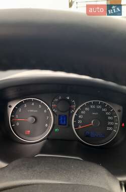Хетчбек Hyundai i20 2012 в 