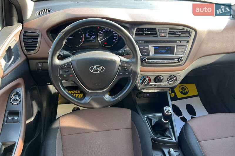 Хэтчбек Hyundai i20 2016 в Ивано-Франковске фото 15 Хэтчбек Hyundai i20 2016 в Ивано-Франковске