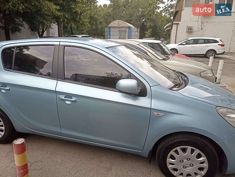 Хетчбек Hyundai i20 2012 в Дніпрі фото 5 Хетчбек Hyundai i20 2012 в Дніпрі