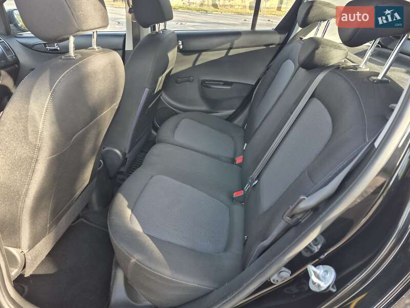 Хэтчбек Hyundai i20 2013 в Ровно фото 27 Хэтчбек Hyundai i20 2013 в Ровно
