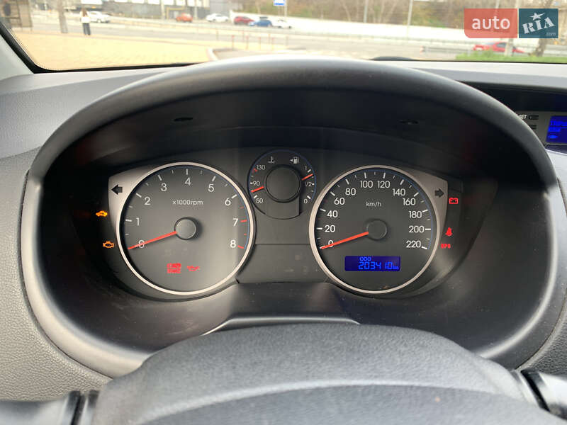 Хетчбек Hyundai i20 2011 в Києві