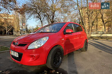 Хэтчбек Hyundai i20 2011 в Николаеве