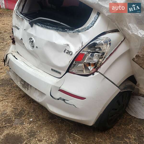 Хетчбек Hyundai i20 2013 в Полтаві фото 4 Хетчбек Hyundai i20 2013 в Полтаві