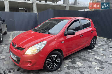 Хэтчбек Hyundai i20 2011 в Мукачево