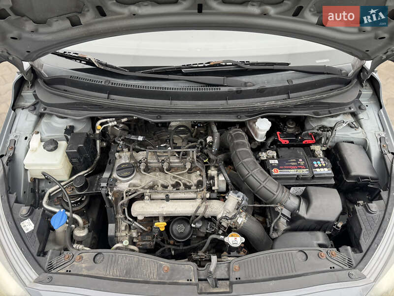 Хетчбек Hyundai i20 2014 в Волочиську