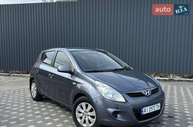 Хэтчбек Hyundai i20 2010 в Полтаве