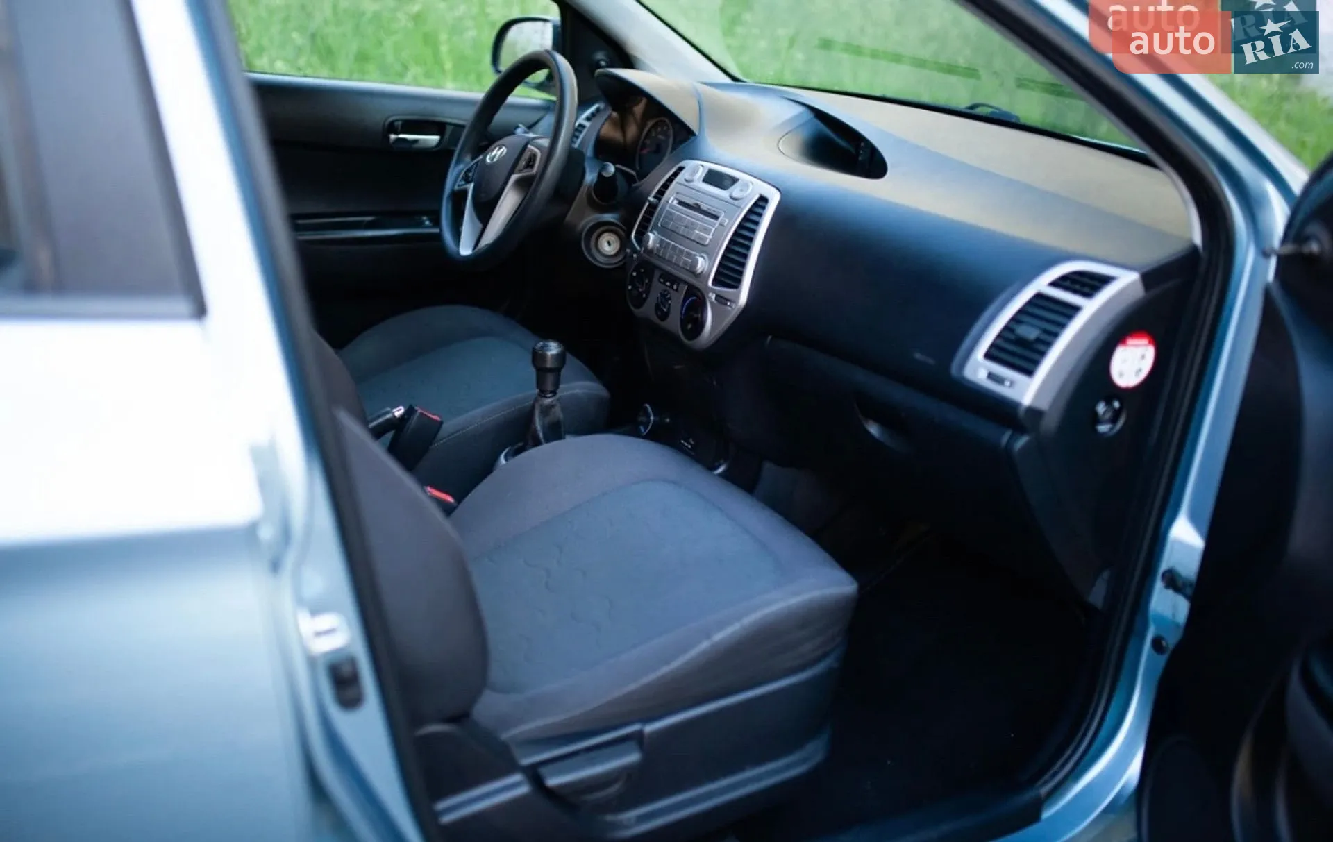 2010 Hyundai i20 - мініатюра 12