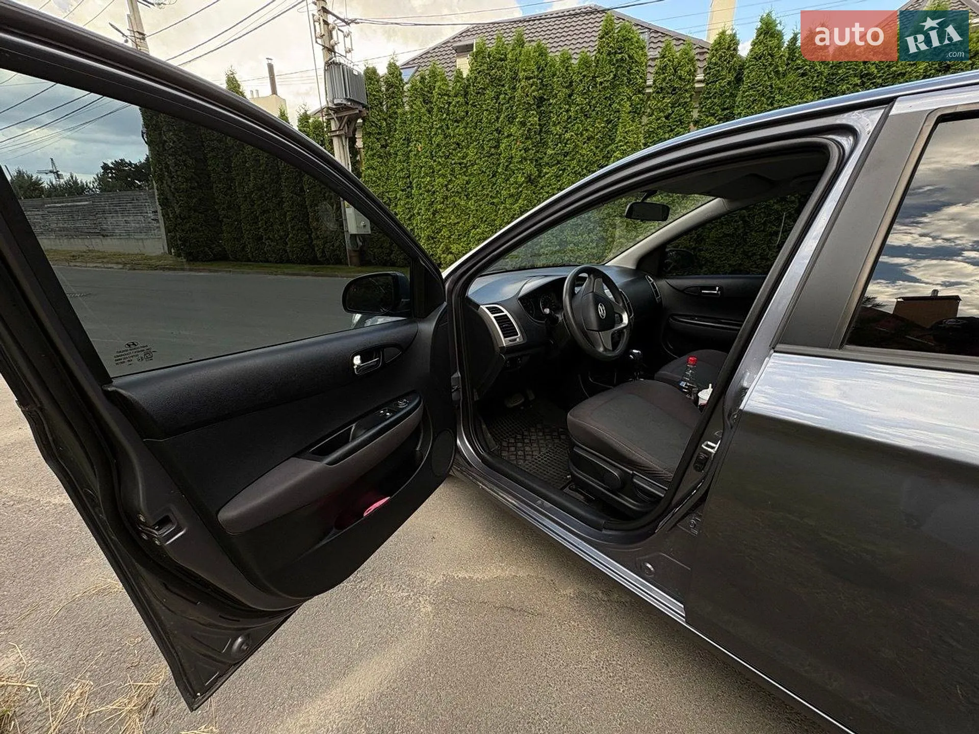 2010 Hyundai i20 - мініатюра 12
