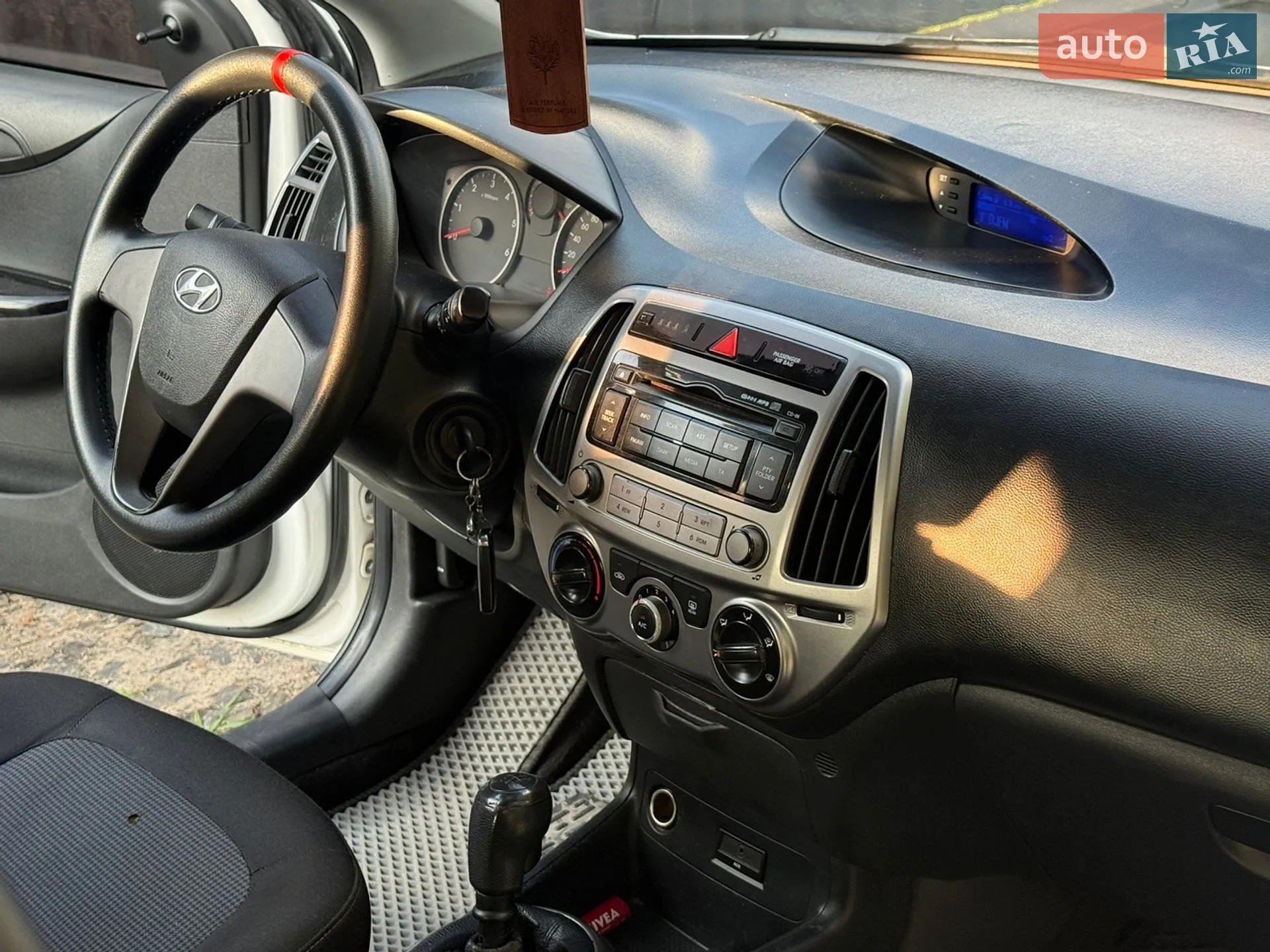 2014 Hyundai i20 - мініатюра 18