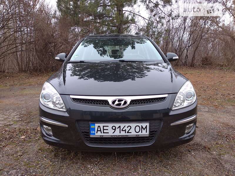 Універсал Hyundai i30 Wagon 2008 в Верхньодніпровську