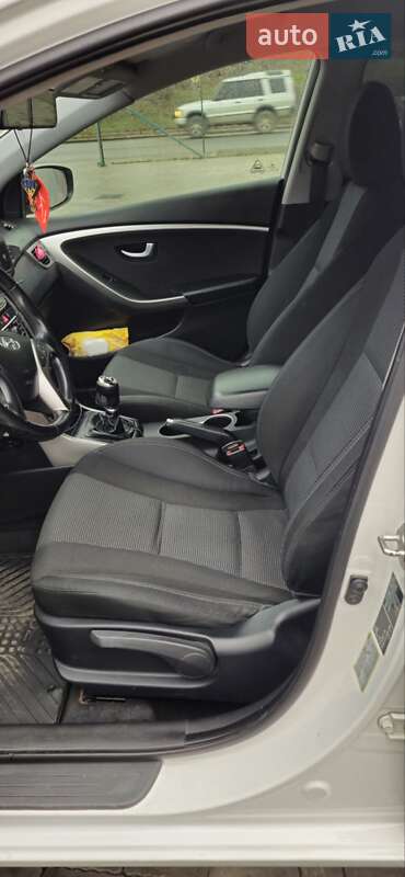 Универсал Hyundai i30 Wagon 2012 в Ужгороде