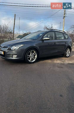 Універсал Hyundai i30 Wagon 2010 в Житомирі